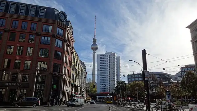 alexanderplatz-398130_640